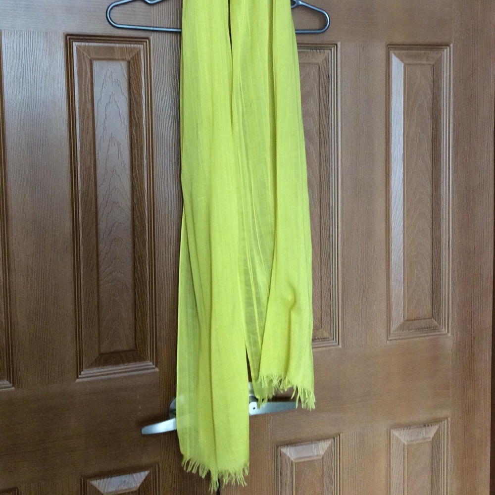 Yellow scarf B2G1 FREE - Picture 2 of 3
